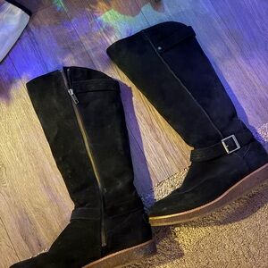 Black Over the Knee Boots with Suede Material and Full-Length Zipper